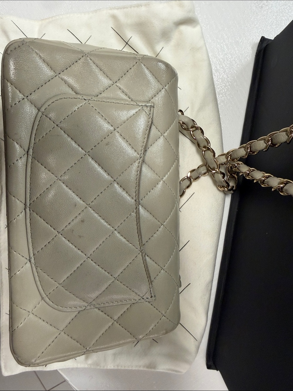Classic Single Flap Bag Quilted Lambskin Mini Grey - Picture 6 of 10